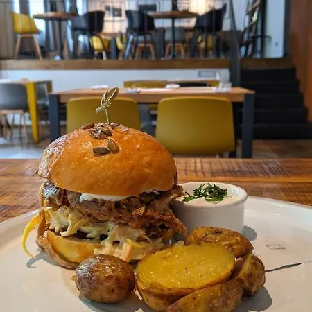 호텔 City.city 오스트라바