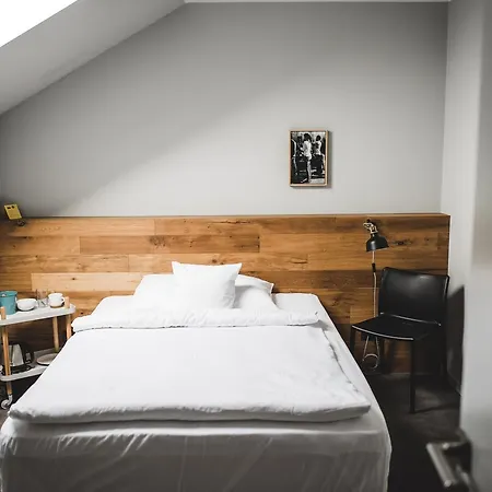 City.city Hotel 3*